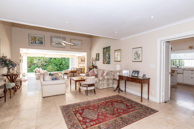 3 Bedroom Property for Sale in Constantia Western Cape
